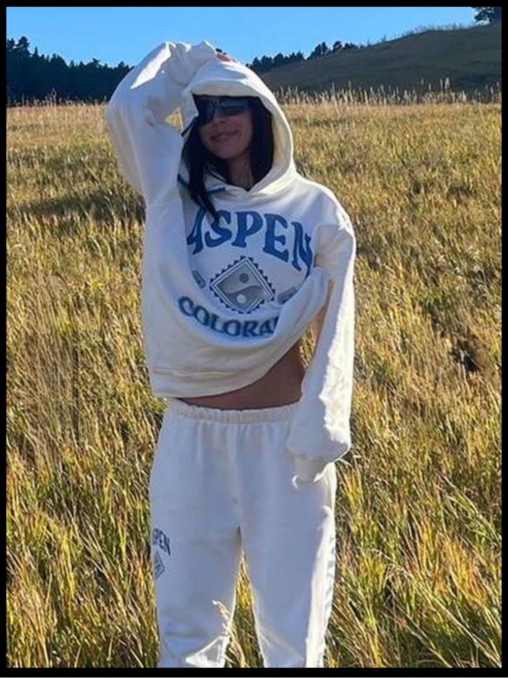 MADHAPPY Aspen Colorado white and blue sweatpant set